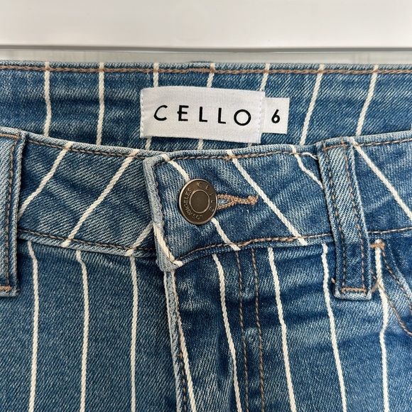 The Buckle (Cello) striped high waisted flares. Size 6. - Picture 3 of 5